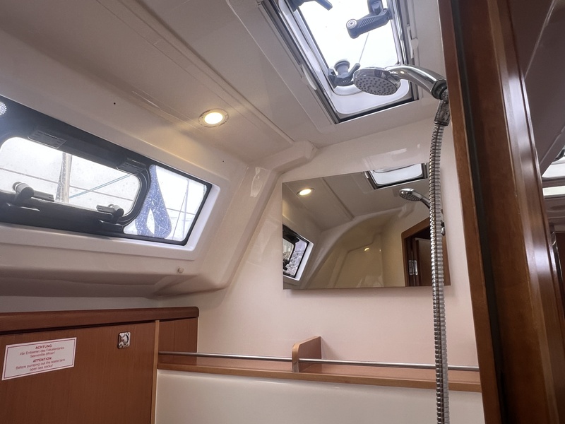 foto: 25 Bavaria Cruiser 37-3