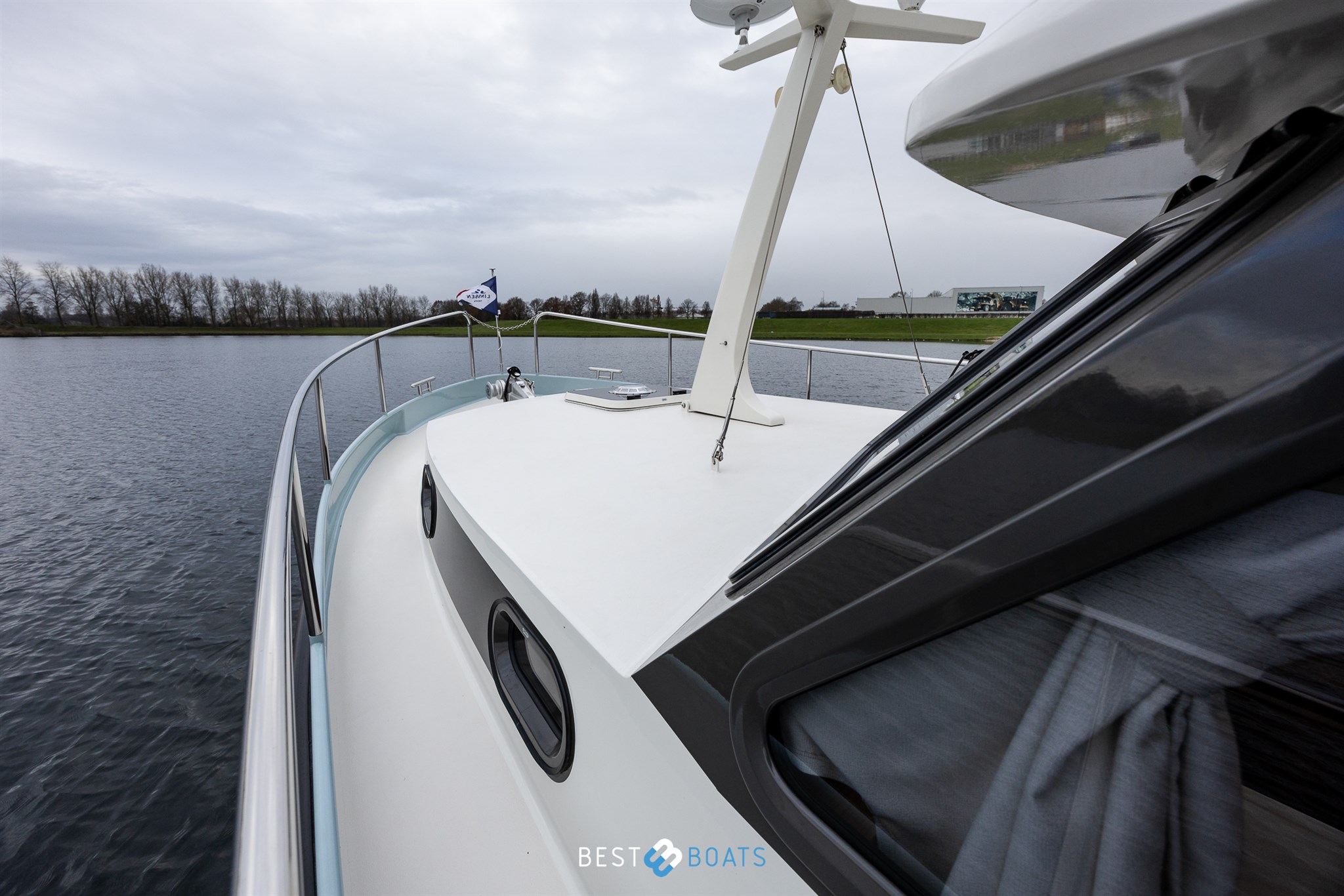 foto: 36 Linssen 30 SL Sedan