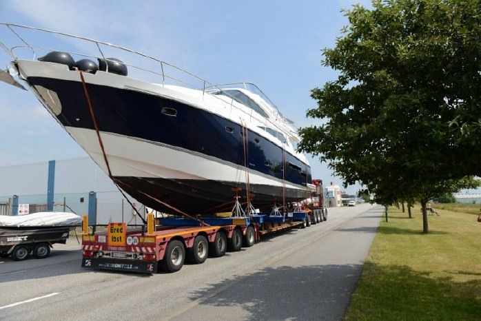 foto: 12 Fairline Squadron 65