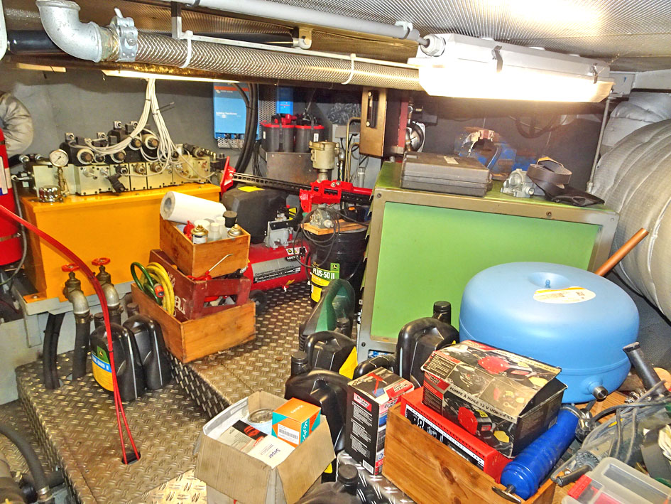 foto: 58 Luxe Motor 24.00, UBC Rijn