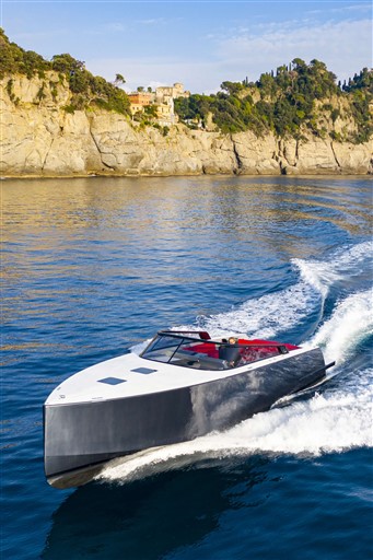 foto: 25 Vandutch 48 - New