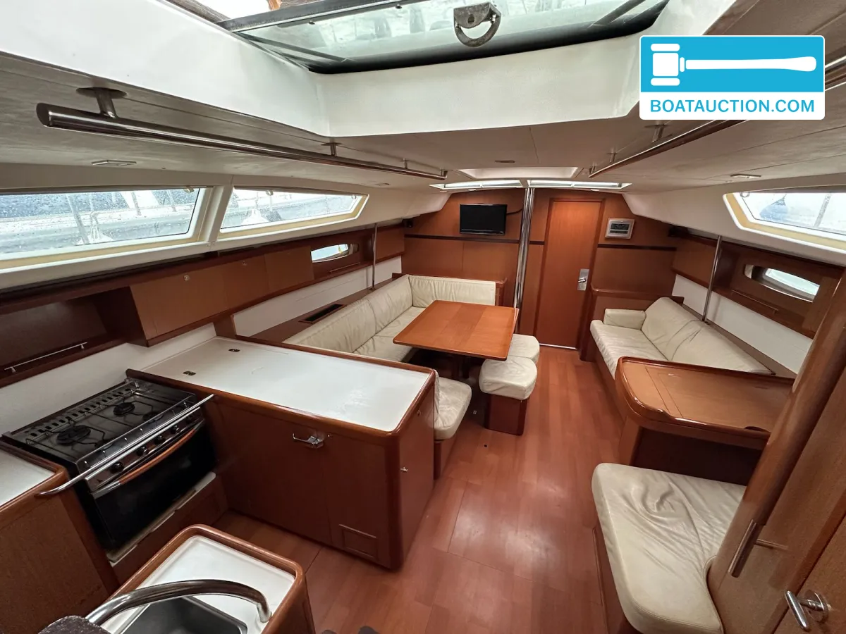 foto: 83 Beneteau Oceanis 50