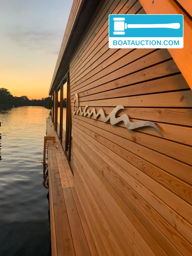 foto: 76 WSM Hausboot