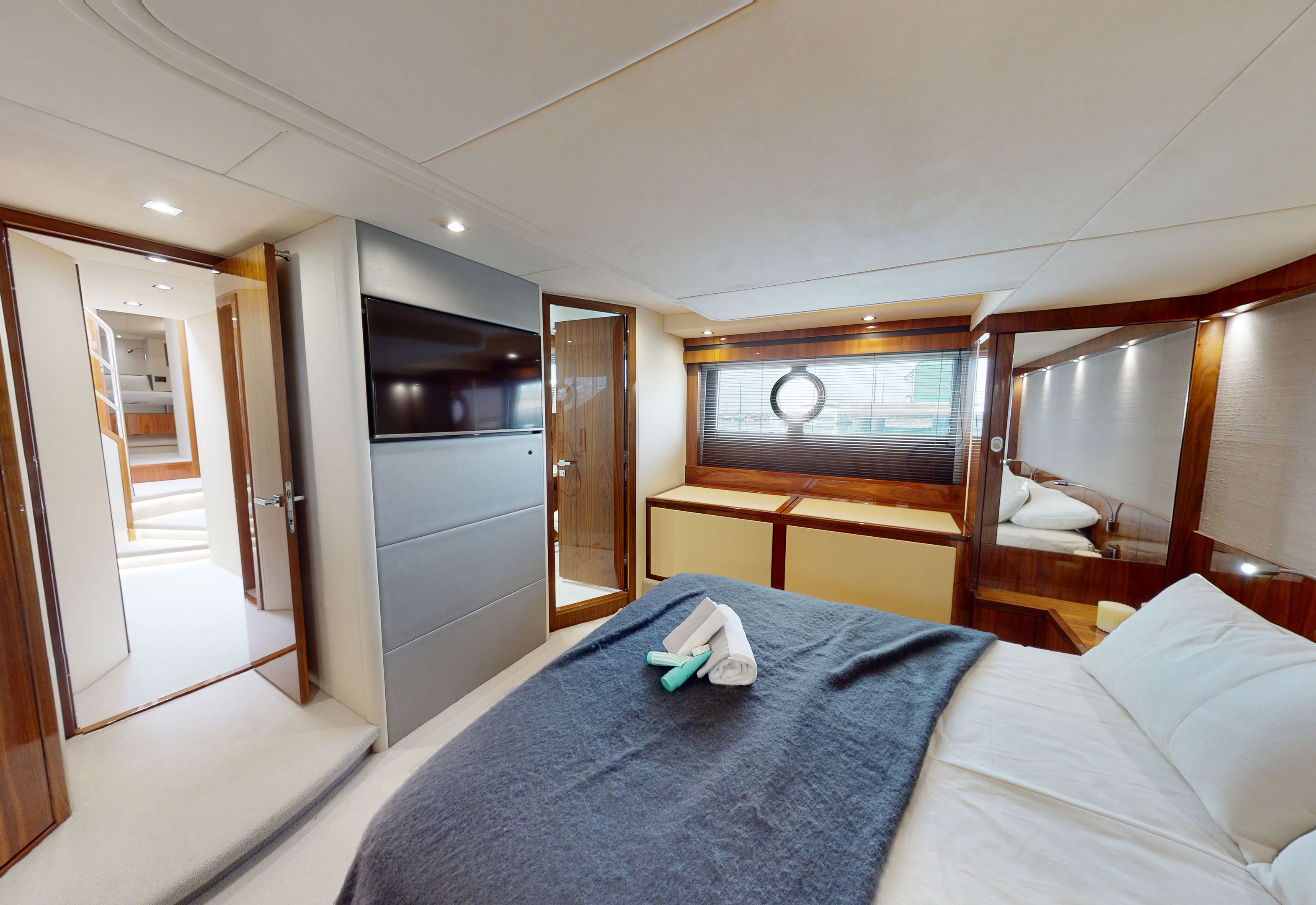 foto: 31 Sunseeker 65 Manhattan