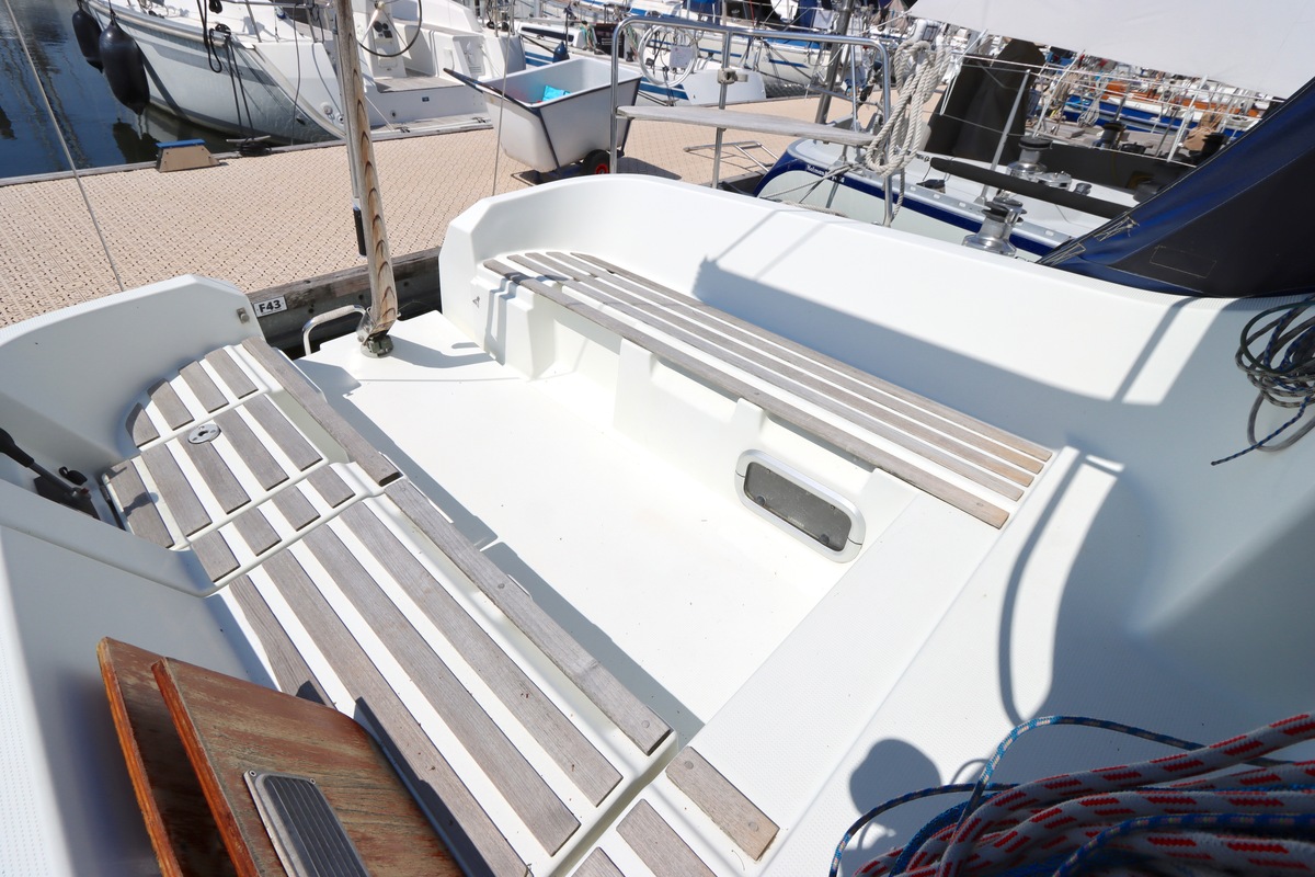 foto: 30 Beneteau Oceanis 300