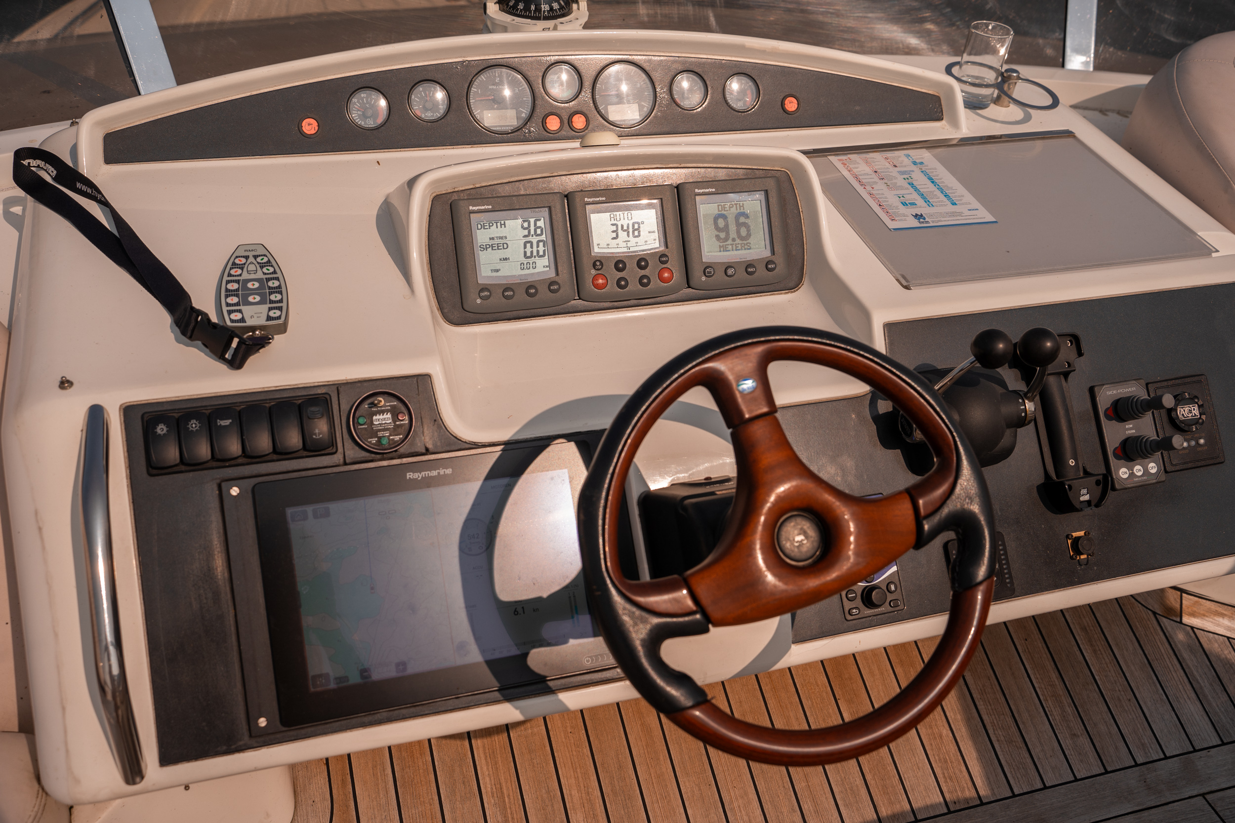 foto: 24 Princess 58