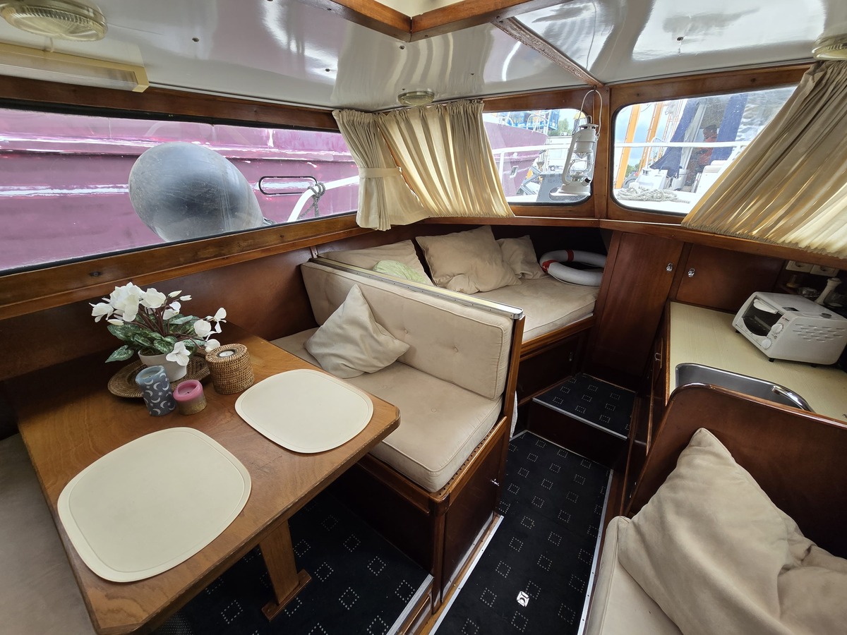 foto: 13 Aquanaut 860 OK