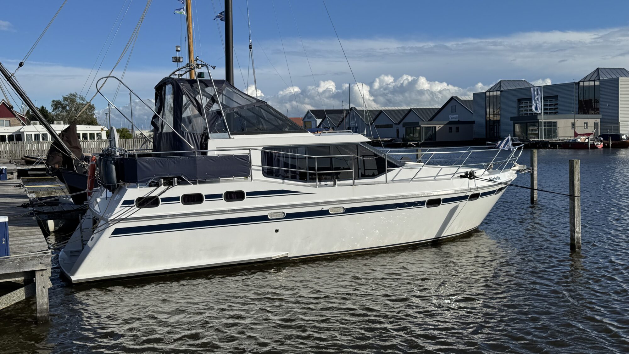 foto: 20 Vri-Jon Vri-Jon 37 AK Cabrio