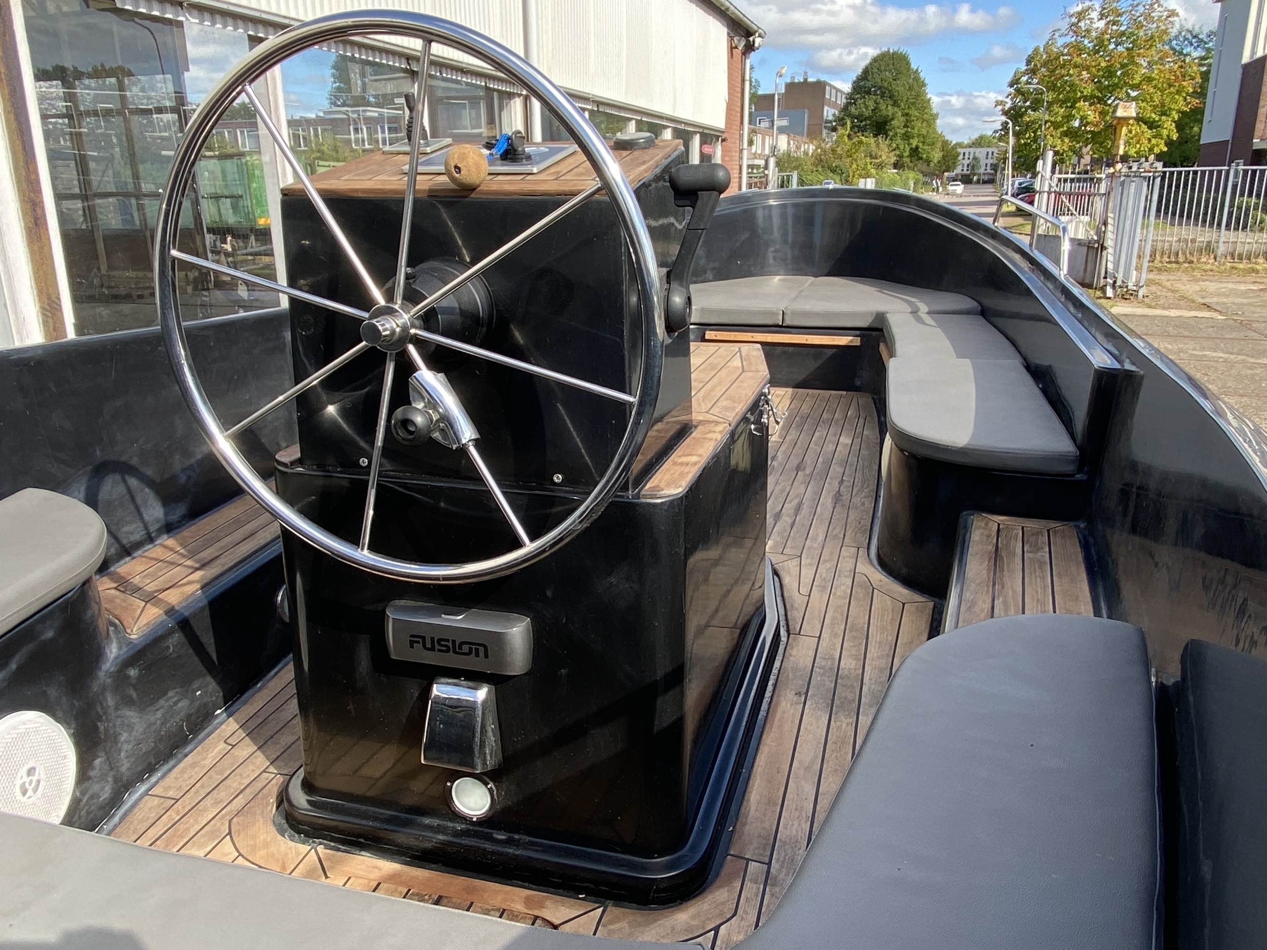 foto: 30 Pleasure Cruise 700