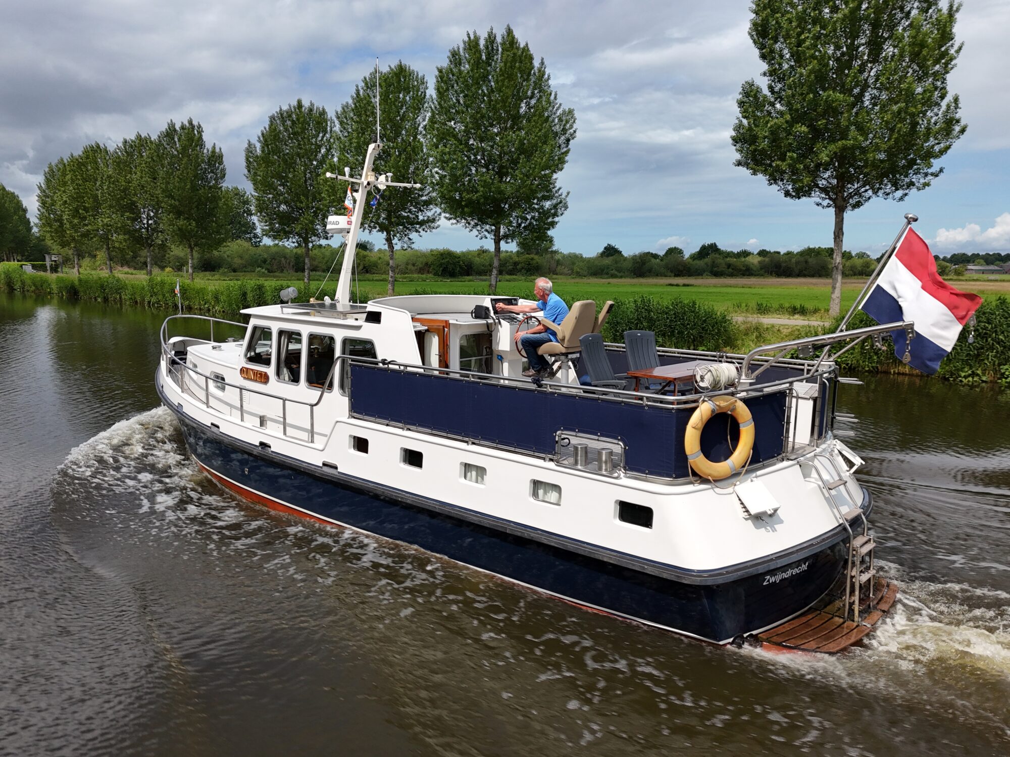foto: 56 Damen Damen Pushy Cat 15.00 AK Cabrio