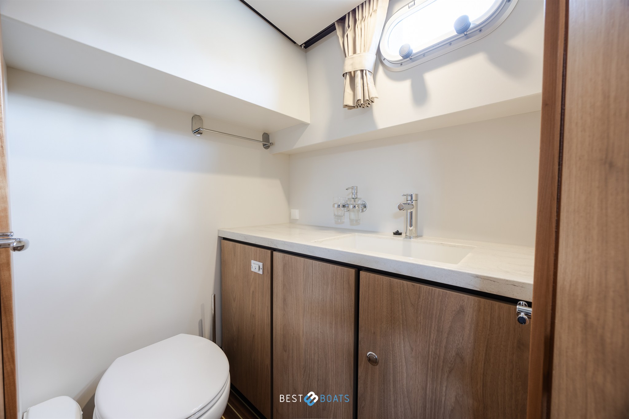 foto: 60 Linssen Grand Sturdy 35.0 AC