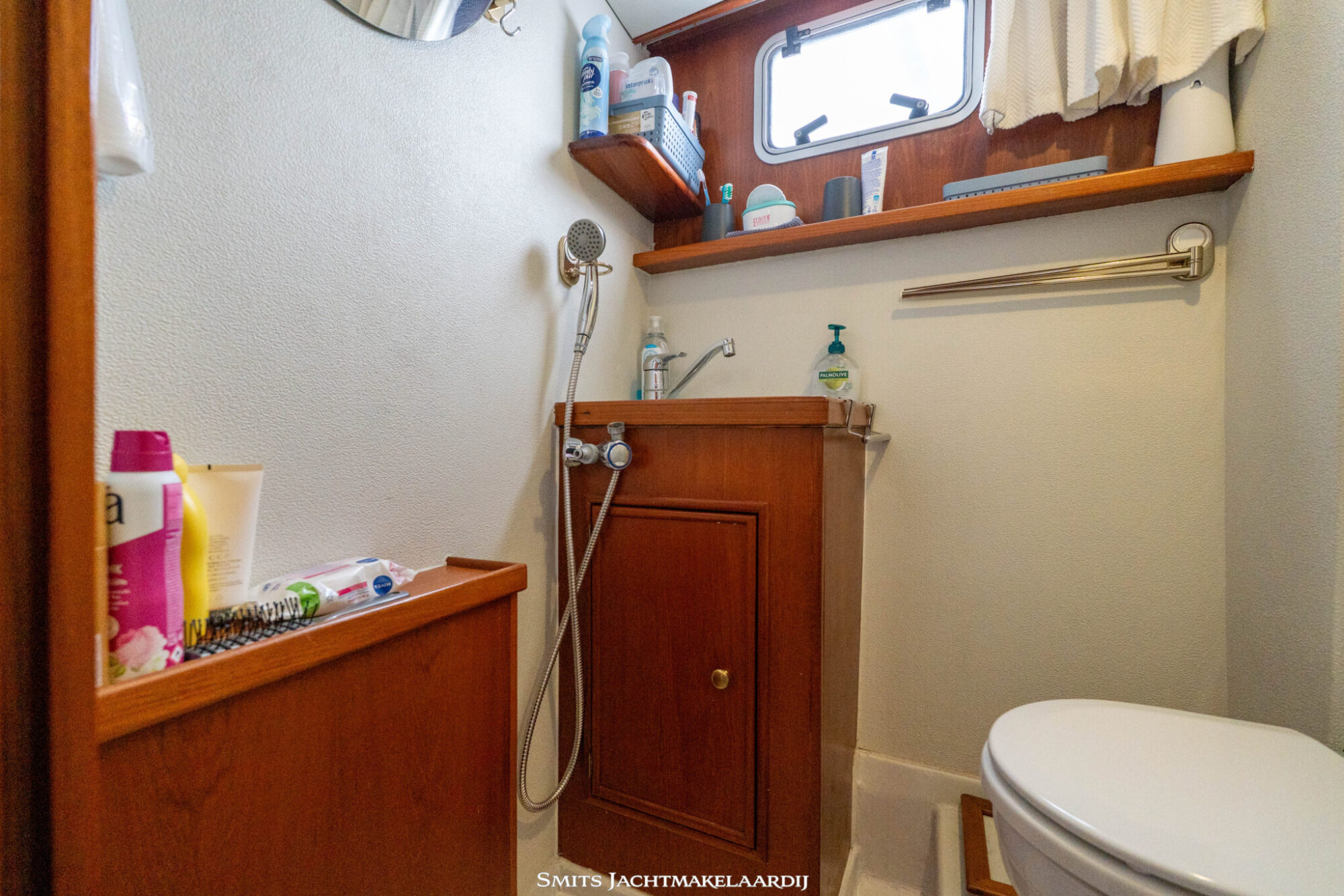 foto: 20 Stevens Columbus Stevens Bakdekkruiser 10.70 AK