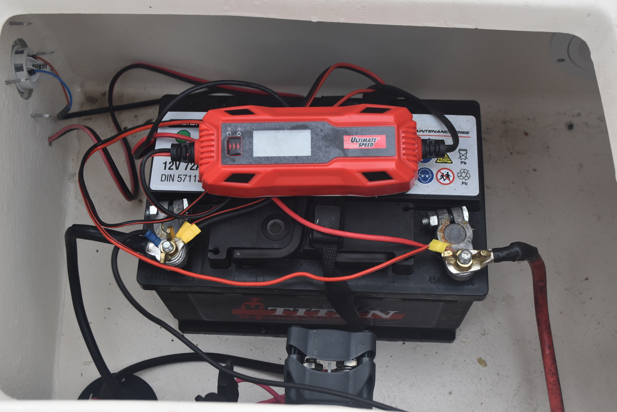 foto: 17 Crescent Allure 517