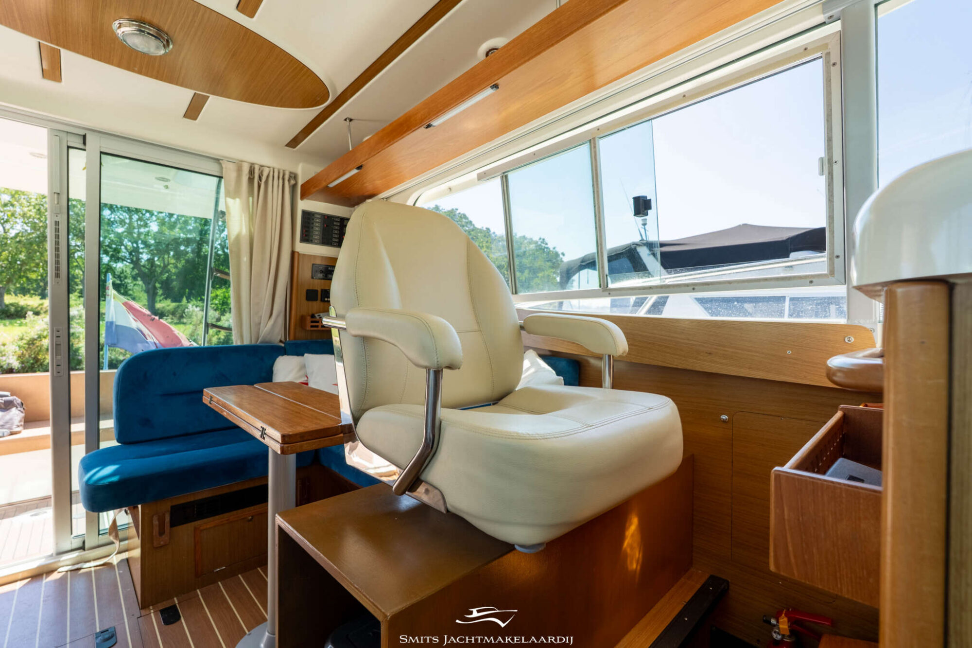 foto: 28 Jeanneau Jeanneau Merry Fisher 9.25 Flybridge