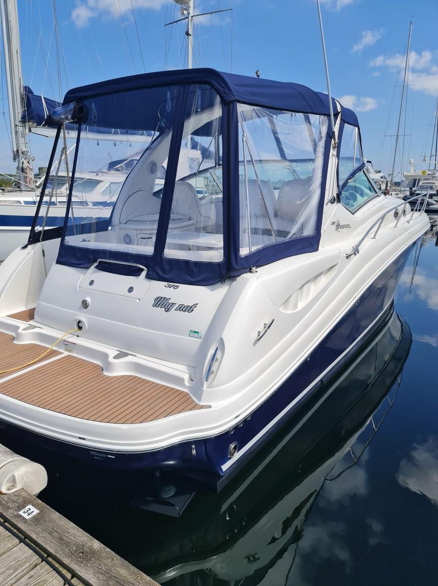 foto: 4 Sea Ray 375 Sundancer