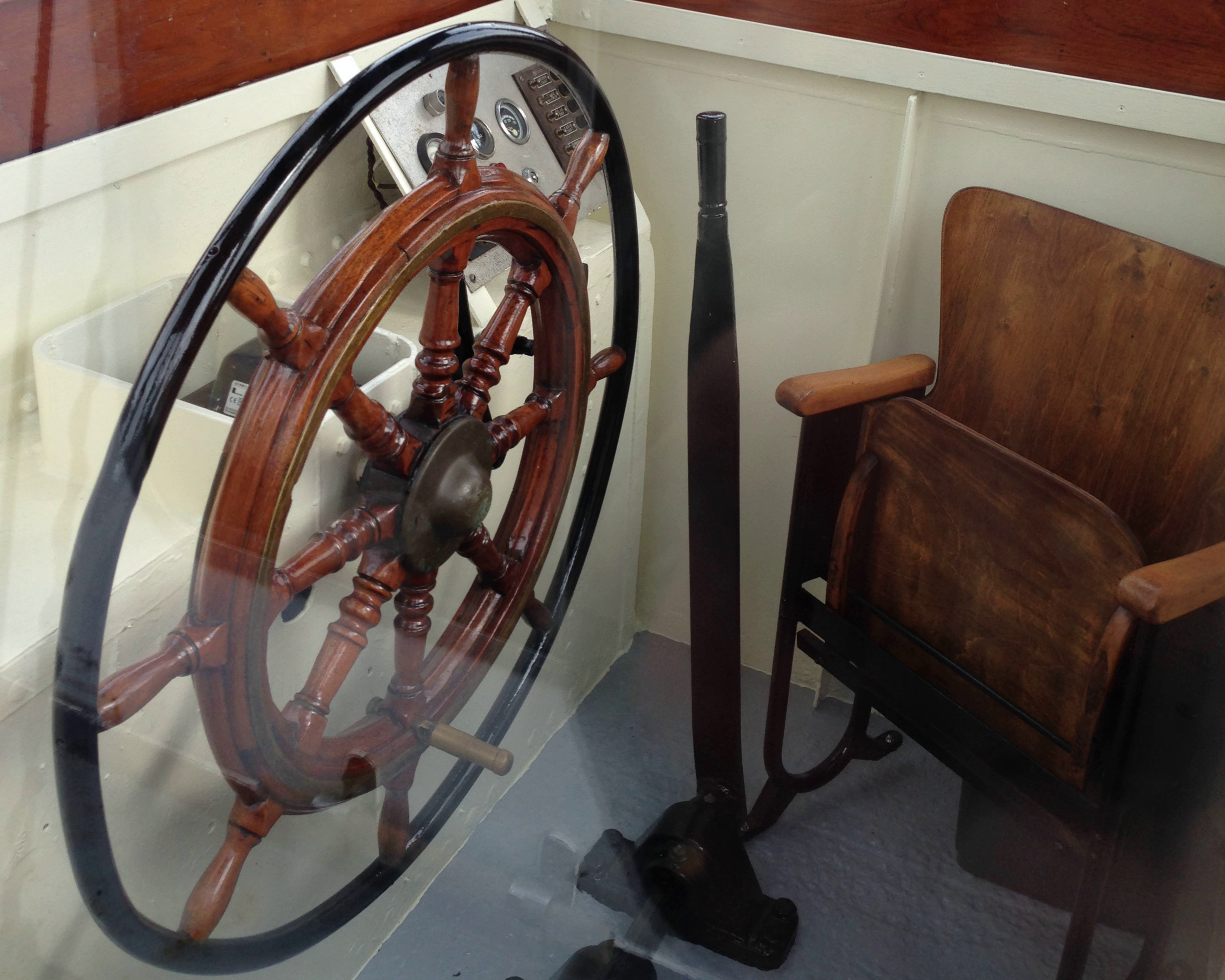 foto: 19 Sleepboot Amsterdammer