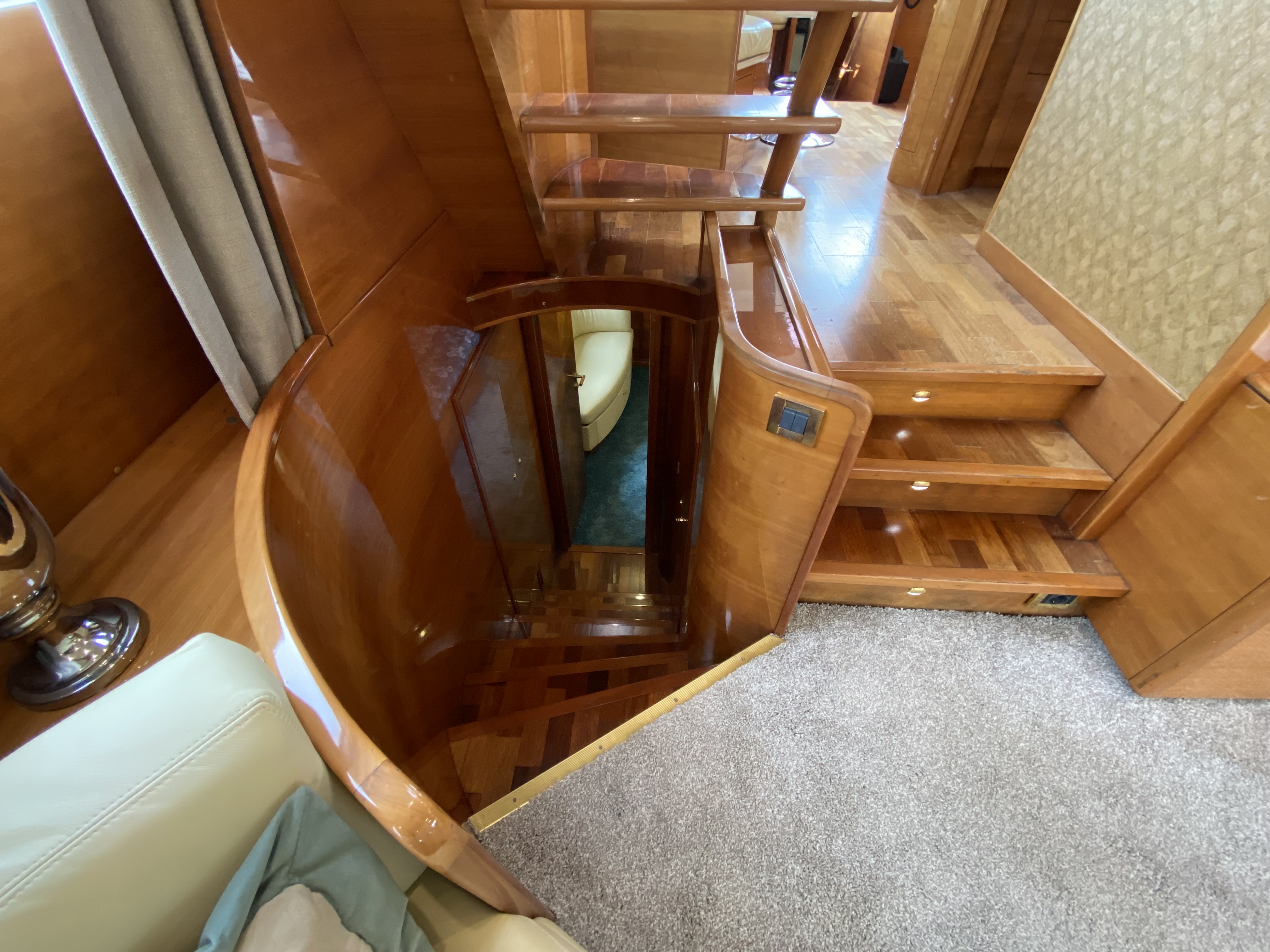 foto: 26 Guy Couach 2200