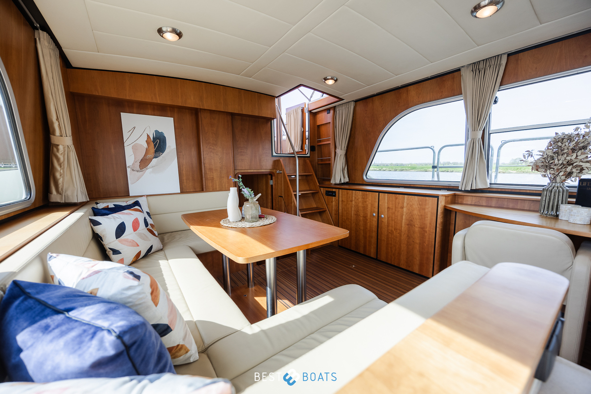 foto: 43 Linssen Grand Sturdy 43.9 AC
