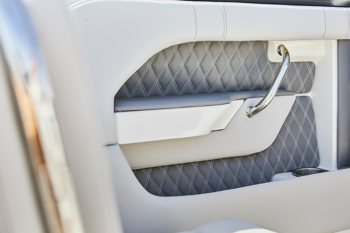 foto: 11 Sea Ray SLX 250