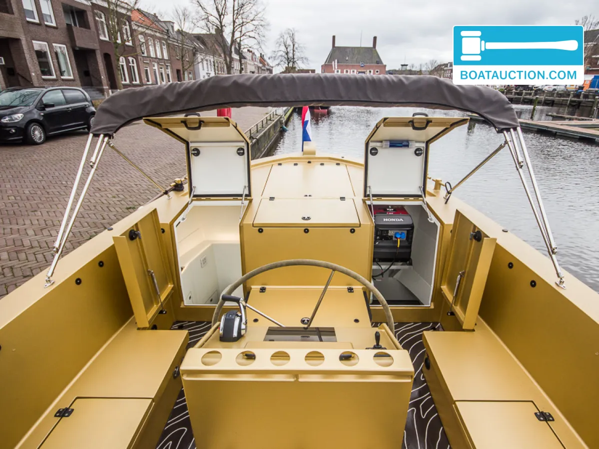 foto: 27 Bob Sloepen Explorer 1100