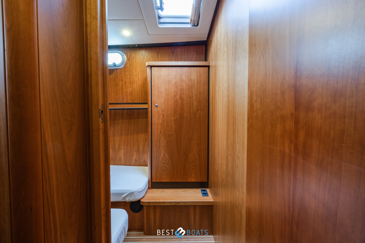 foto: 43 Linssen Grand Sturdy 40.9 AC