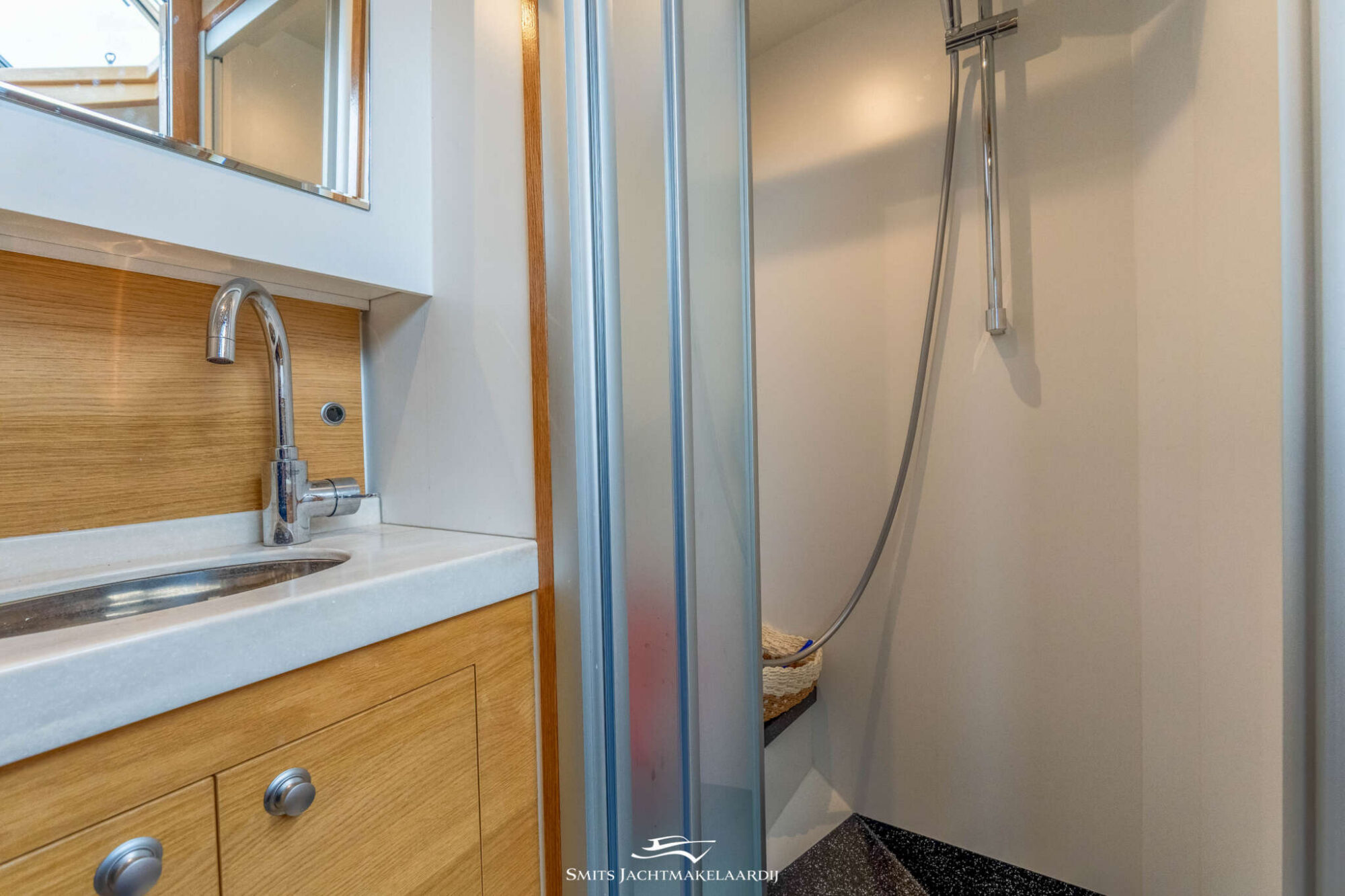 foto: 30 Vedette Vedette 33 Salon Comfort Line