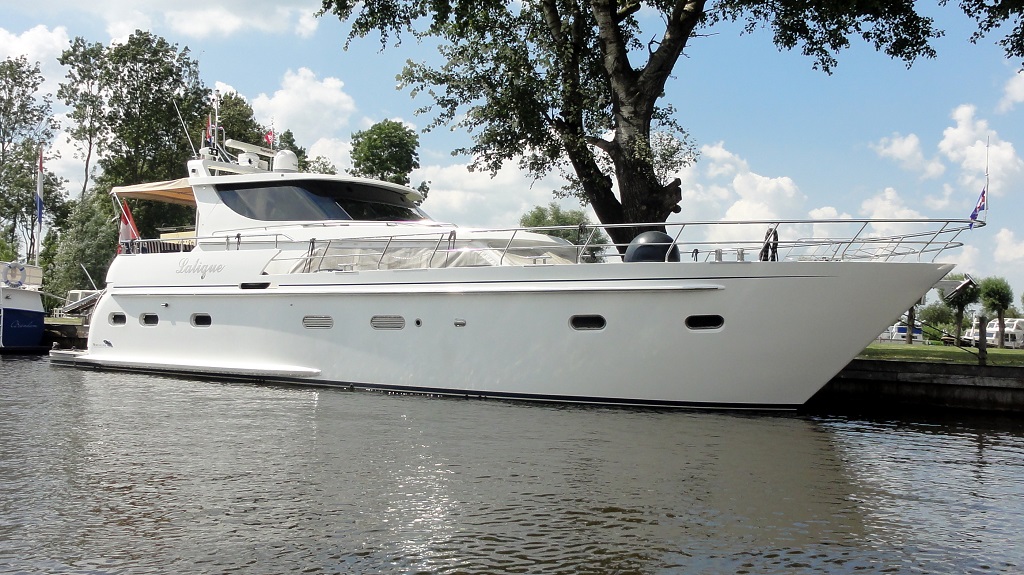foto: 25 Valk Continental 15.50 HT