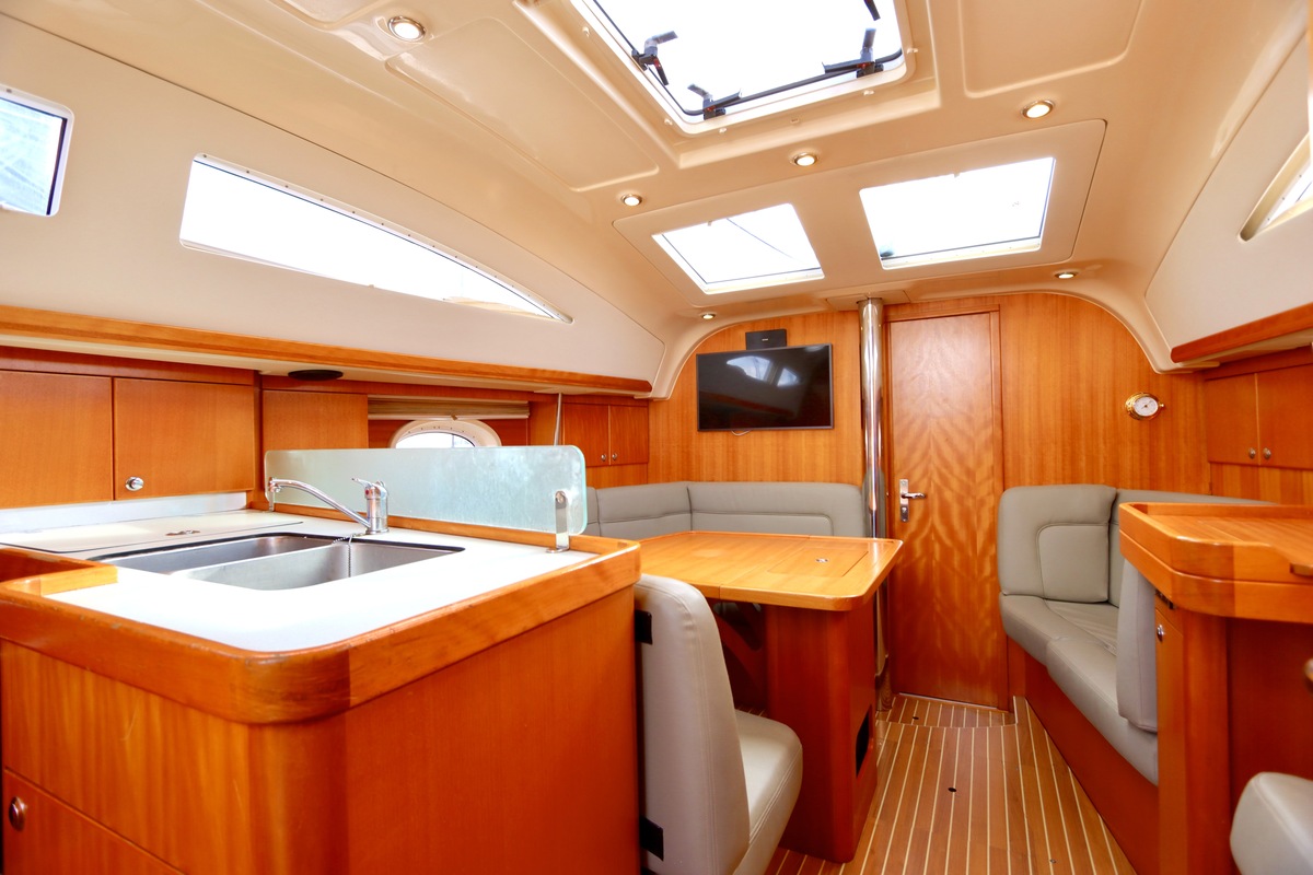 foto: 30 Elan 384 impression