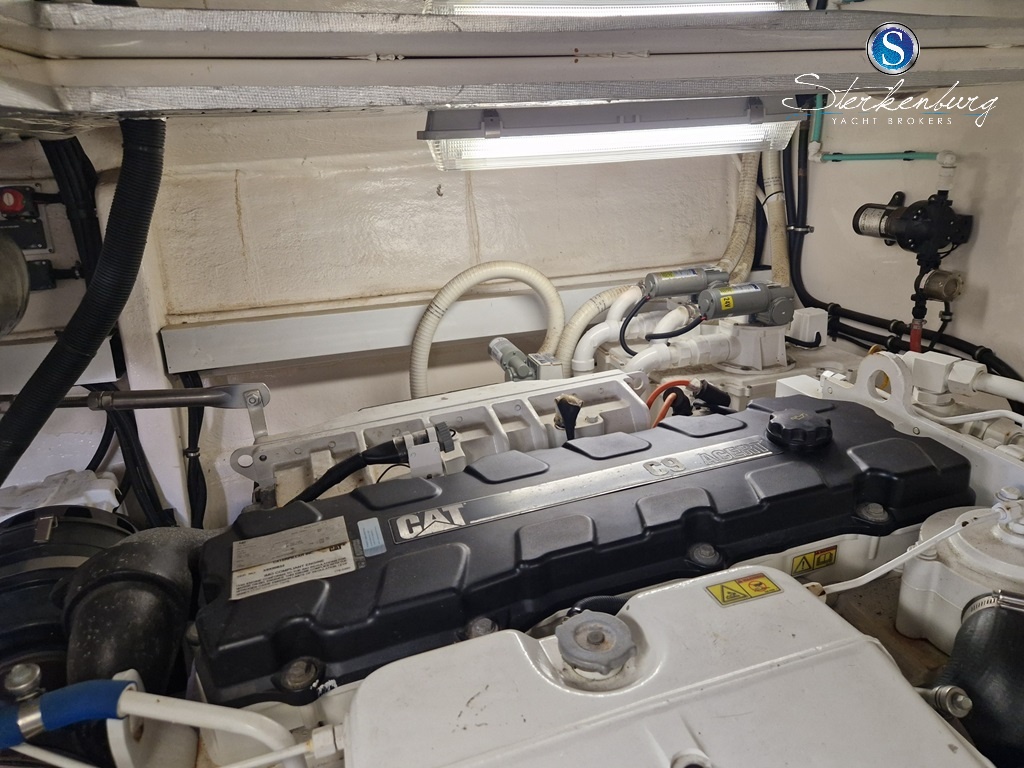foto: 52 Rivièra 4700 Sport Yacht