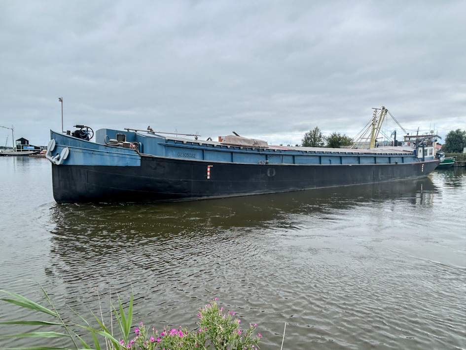 foto: 37 Kastje Varend Woonschip 38.89 UBC