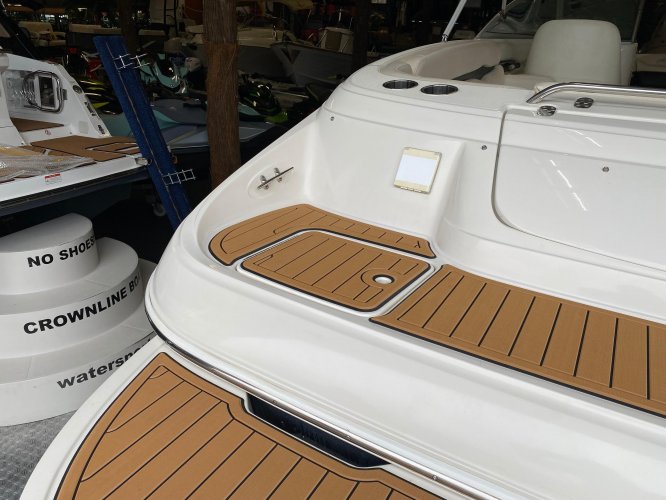 foto: 12 Monterey 248 LS Montura