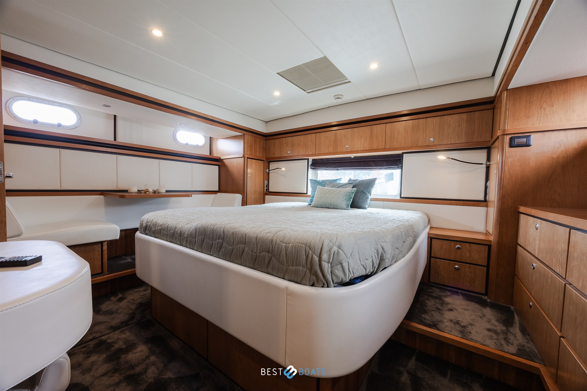foto: 61 Linssen Grand Sturdy 500 AC Variotop