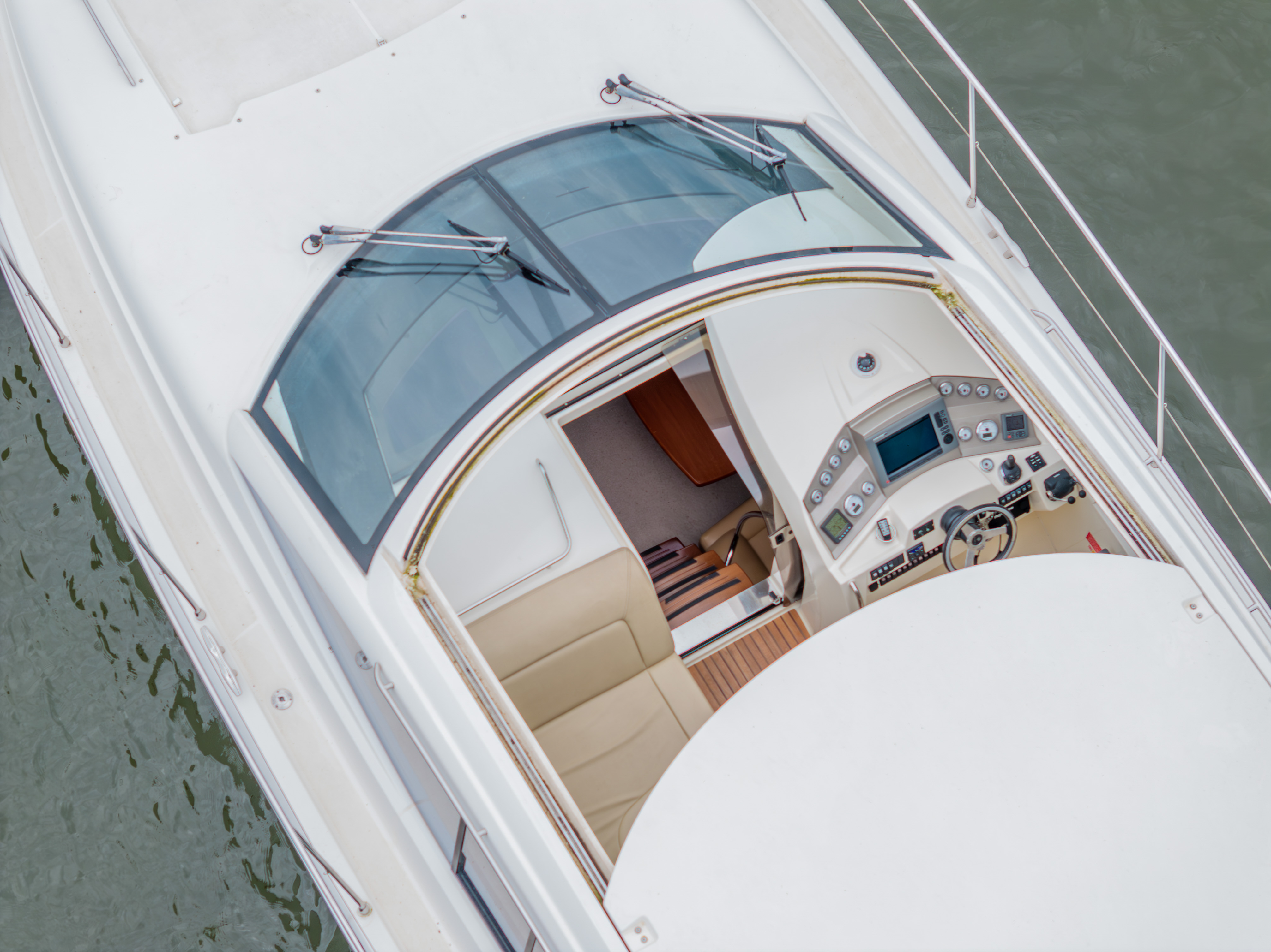 foto: 73 Jeanneau Prestige 42S