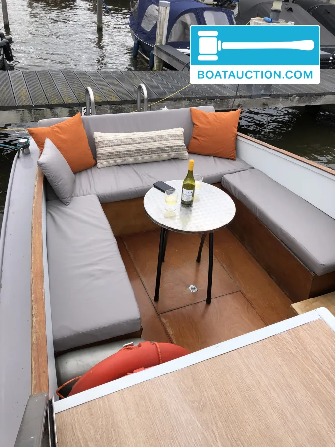 foto: 9 Beenhakker 900