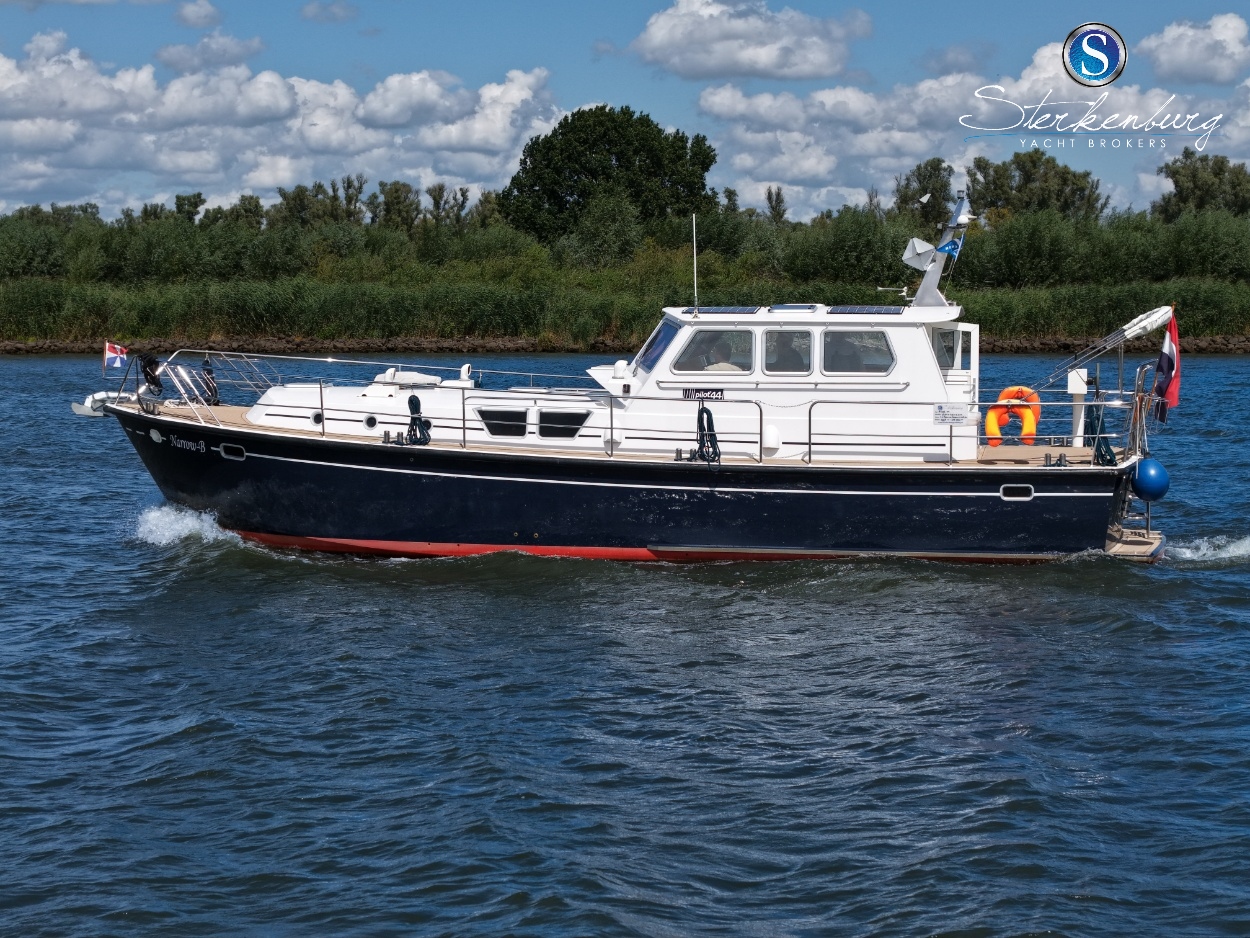 foto: 37 Pilot 44