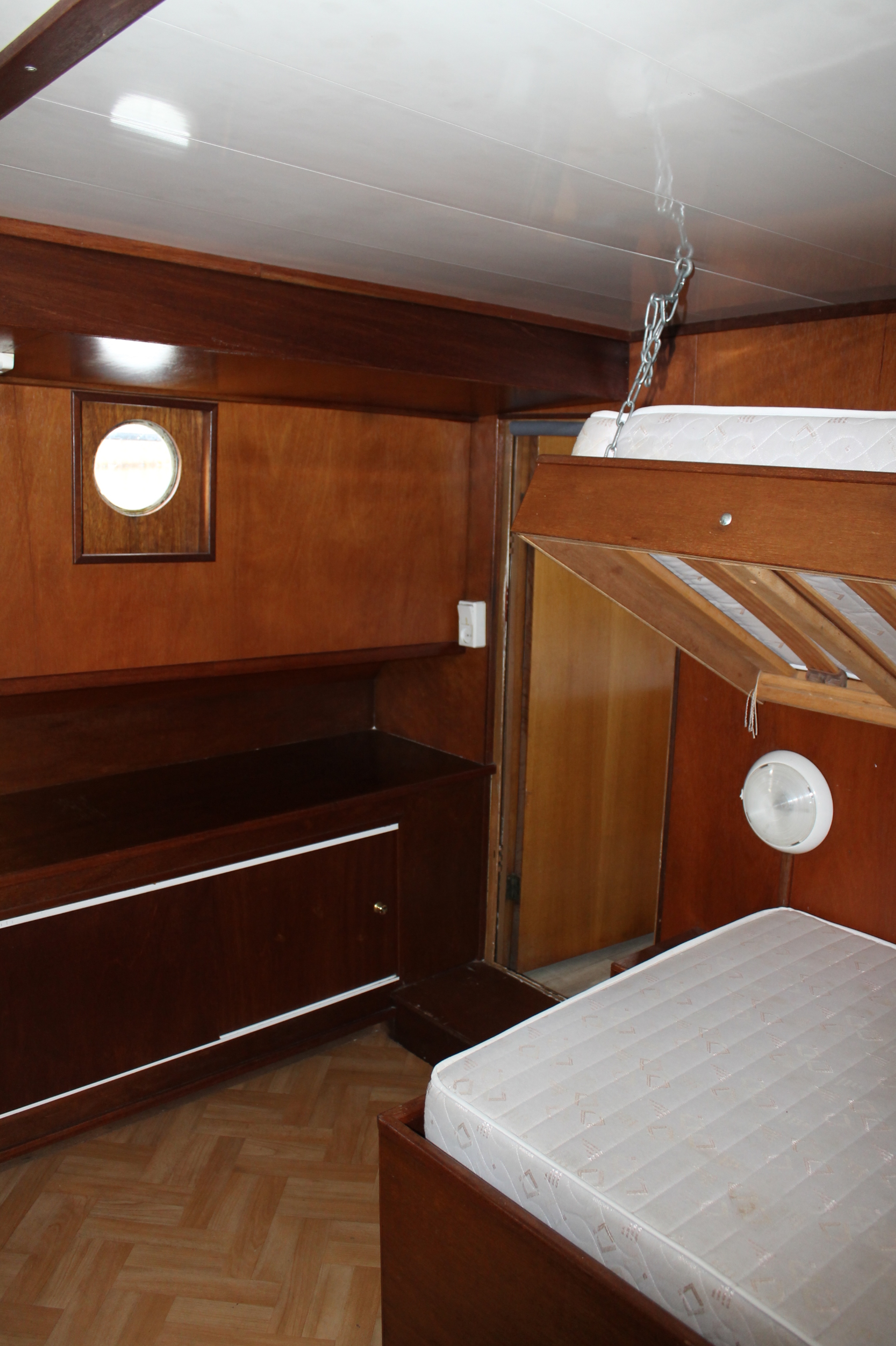 foto: 64 Tjalk Varend Woonschip 19.99