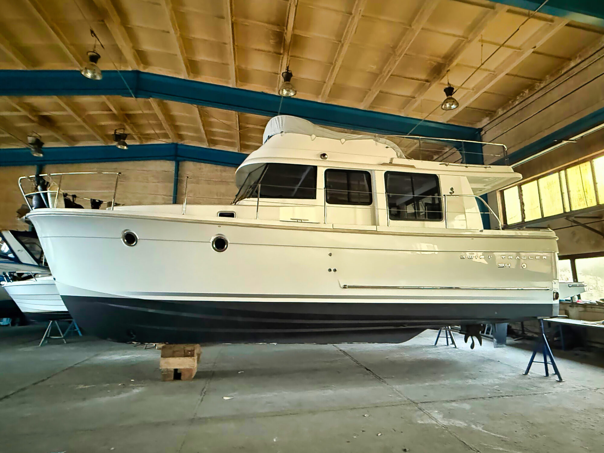 foto: 4 Beneteau Beneteau Swift Trawler 34 Flybridge
