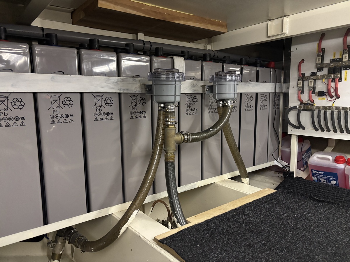 foto: 18 Aqualine 46 Pilothouse