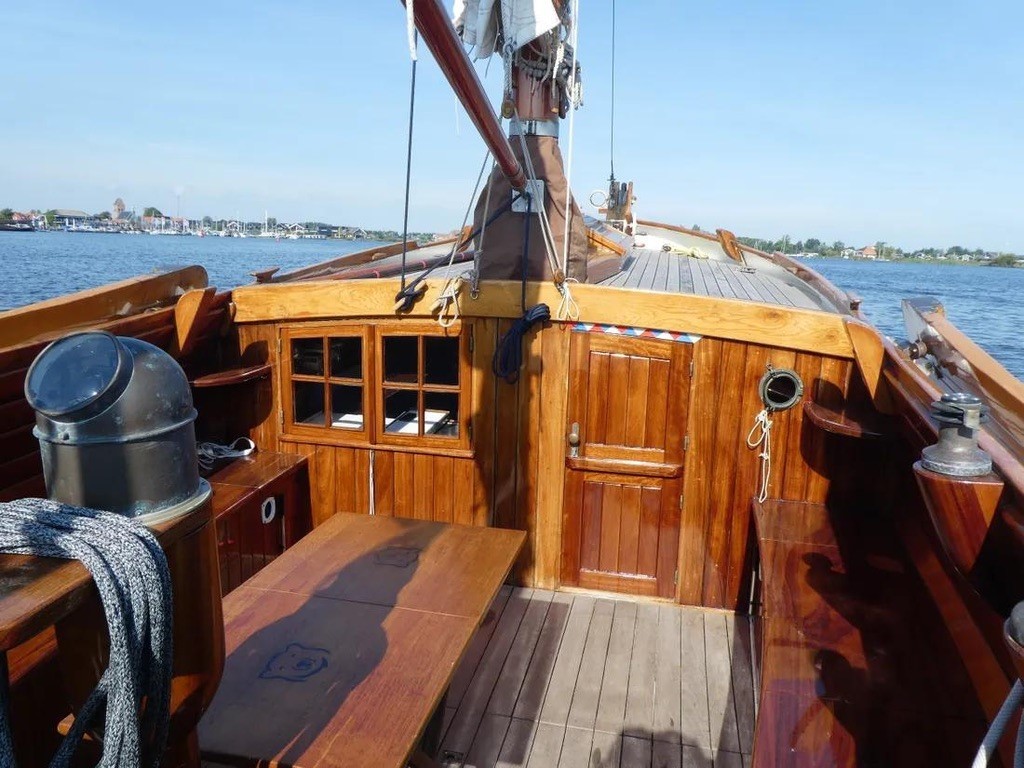 foto: 54 Gipon Schokker Visserman 10.50