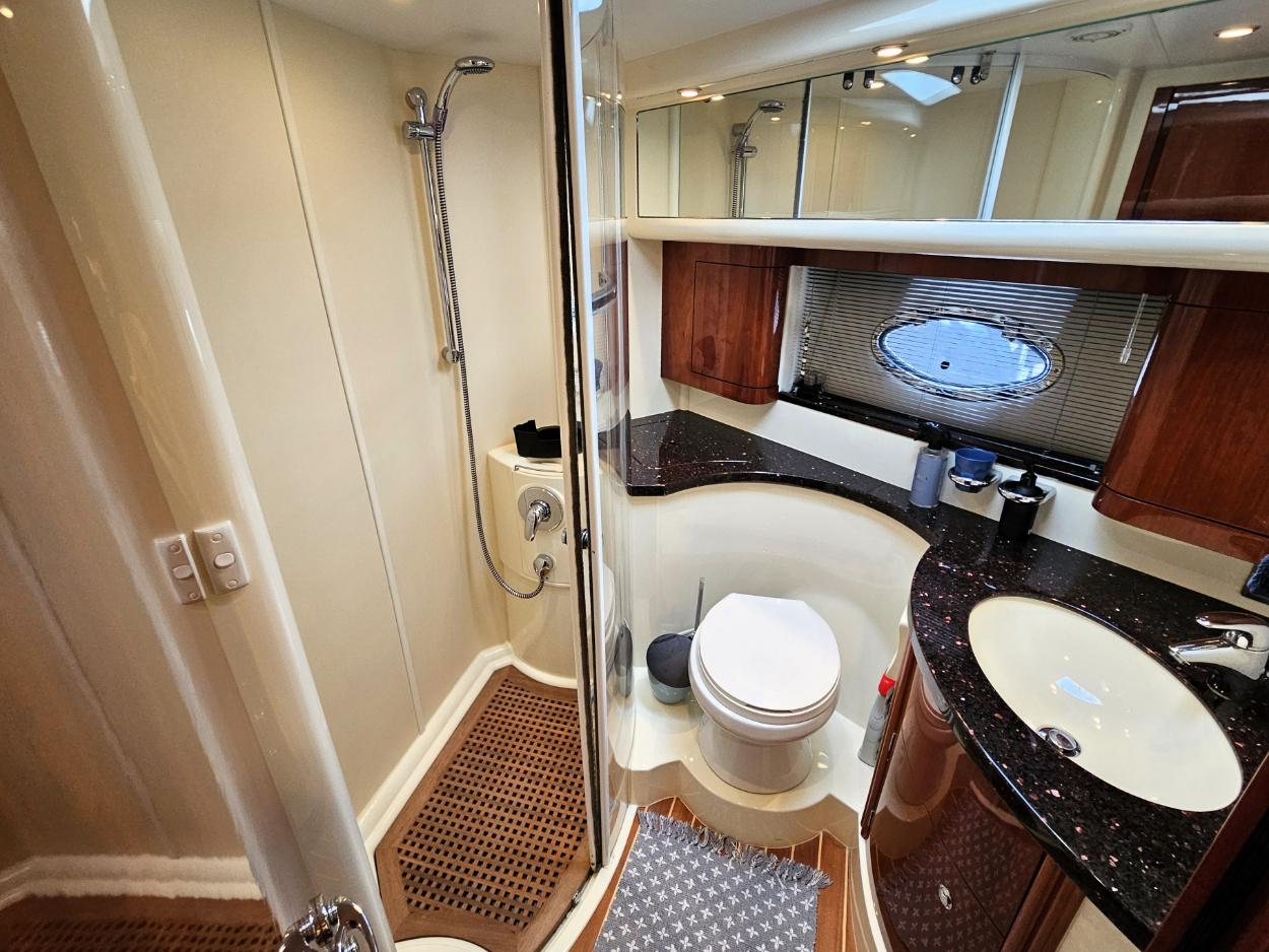 foto: 32 Fairline Phantom 50