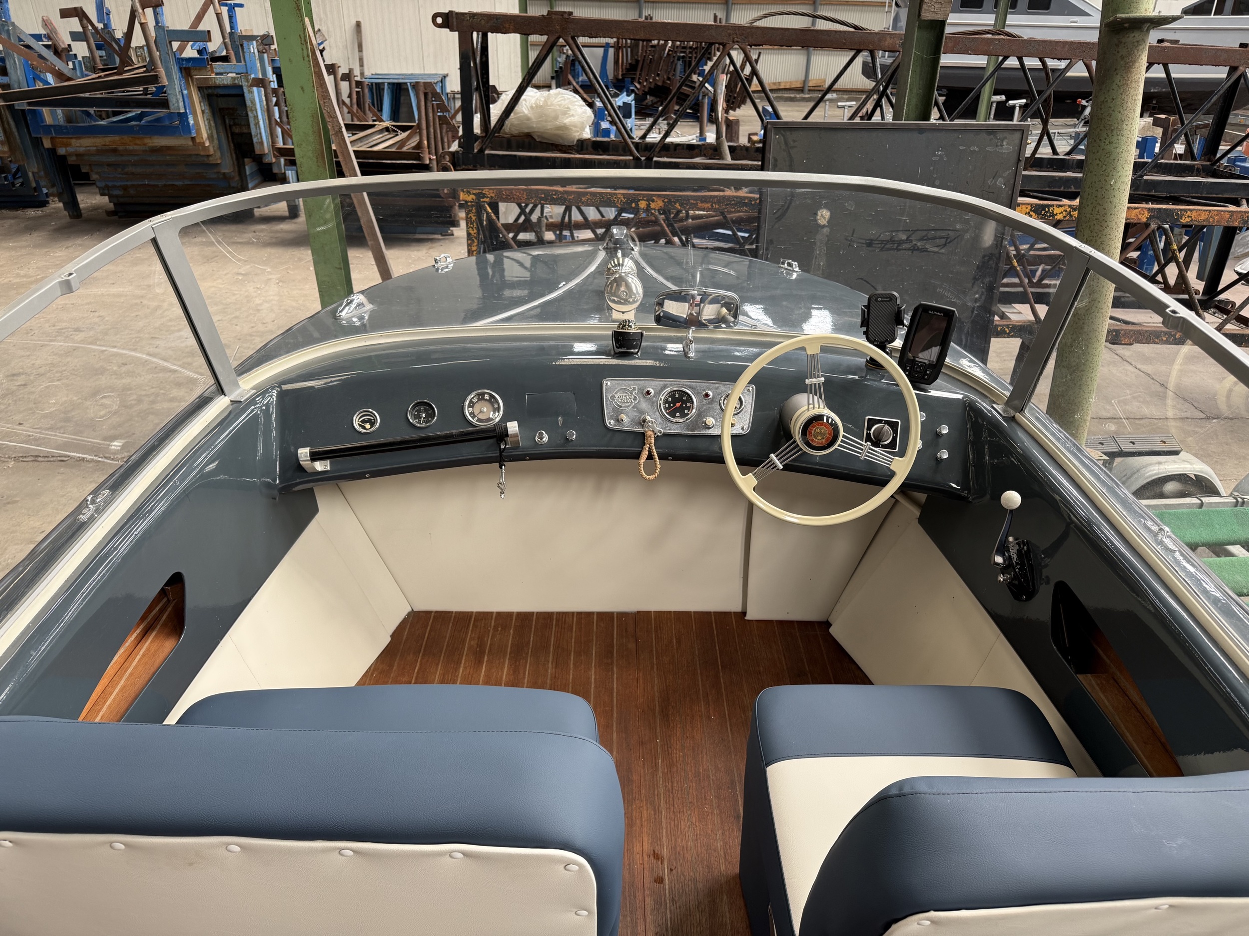 foto: 15 Guggisberg Impala 580