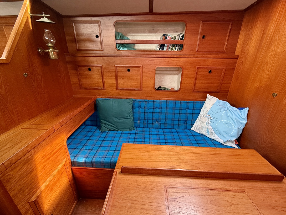 foto: 75 Tradewind 33