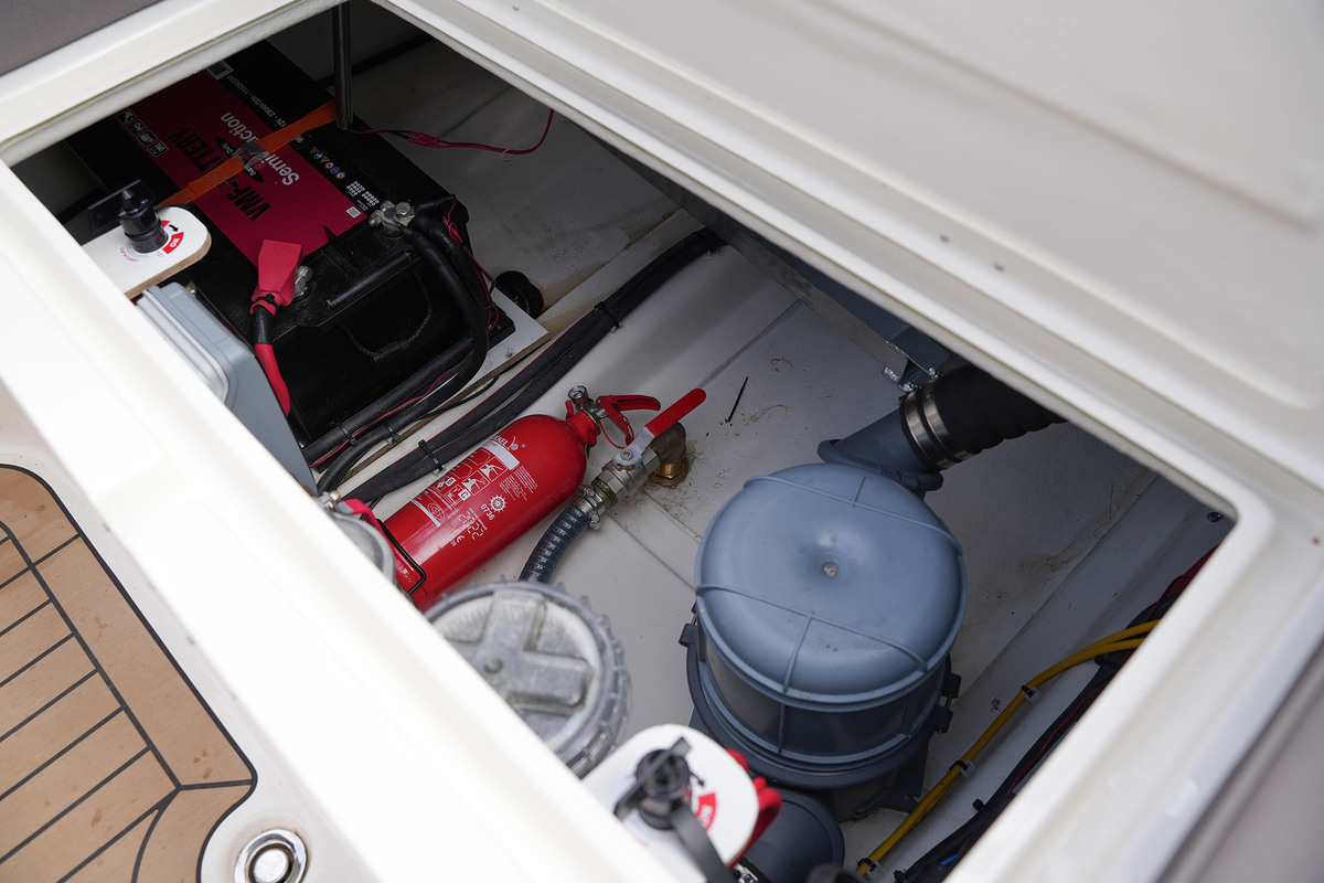 foto: 25 Interboat Intender 780