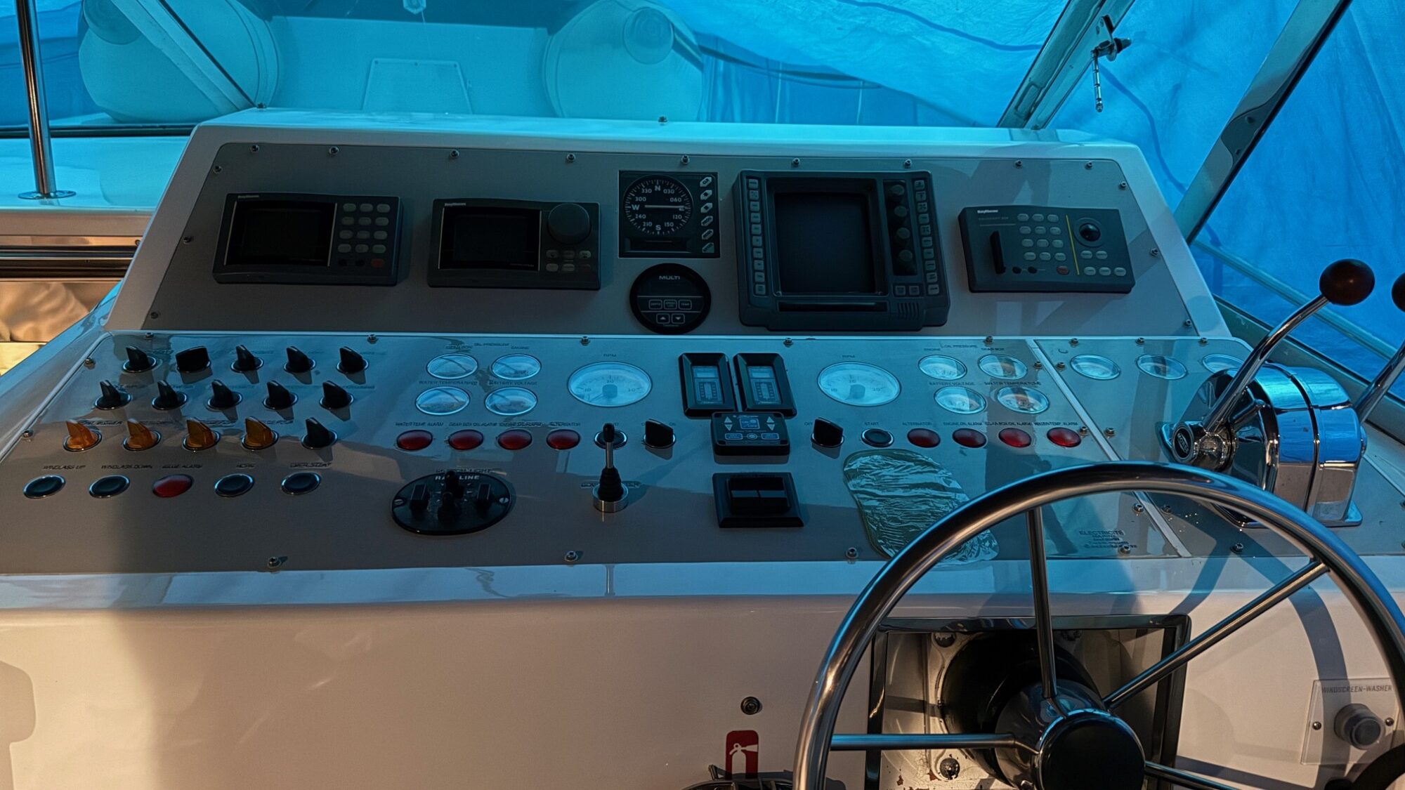 foto: 44 Sea Ray Sea Ray 400 Express Cruiser
