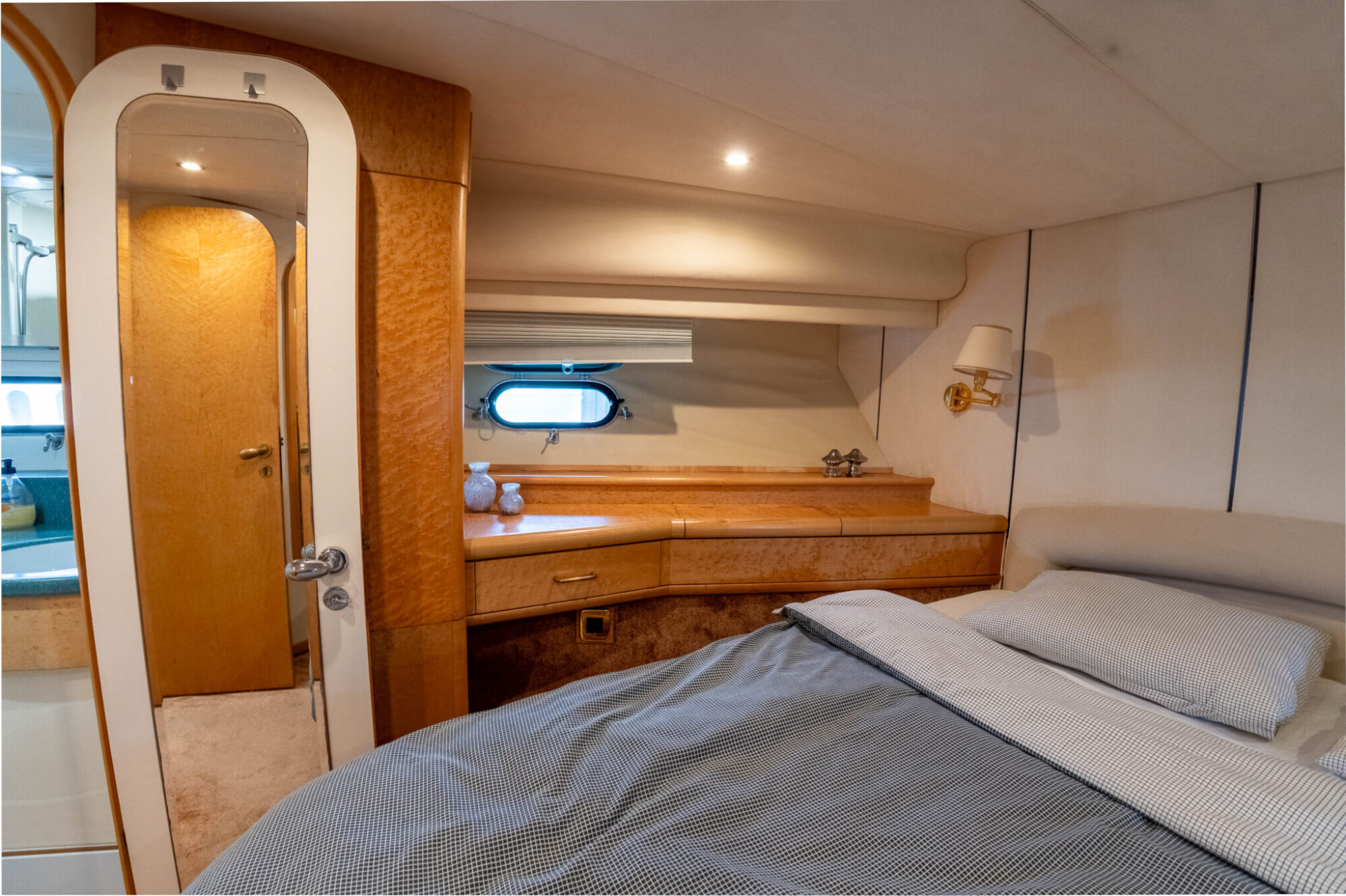 foto: 99 Fairline Fairline Squadron 62/65