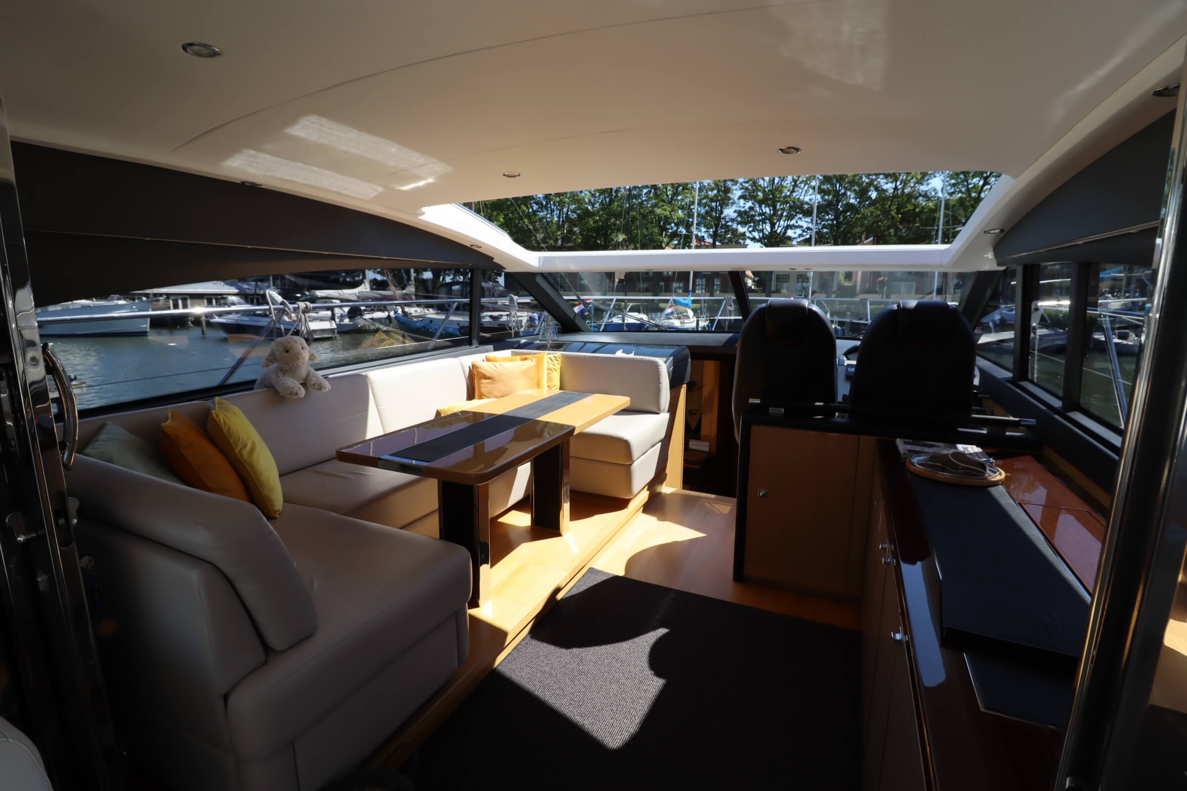 foto: 71 Princess V52