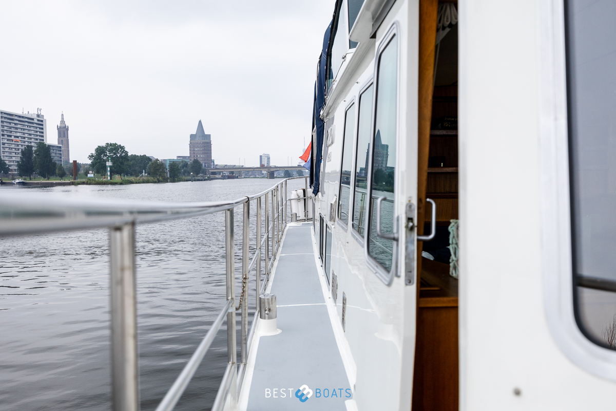 foto: 76 Tradewind 33