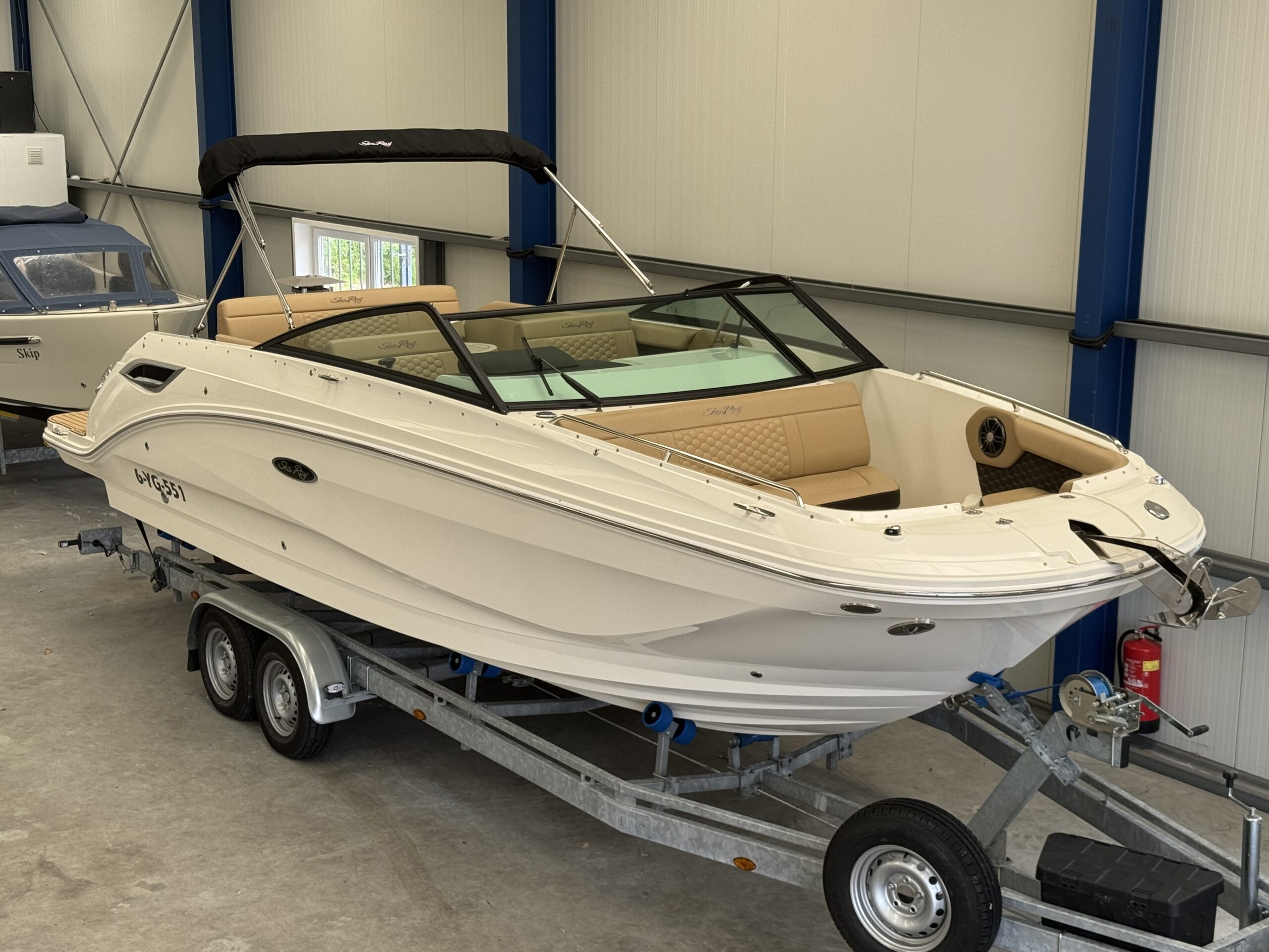 foto: 13 Sea Ray SDX 250