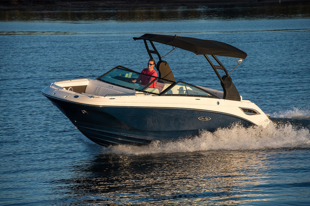 foto: 25 Sea Ray SDX 250