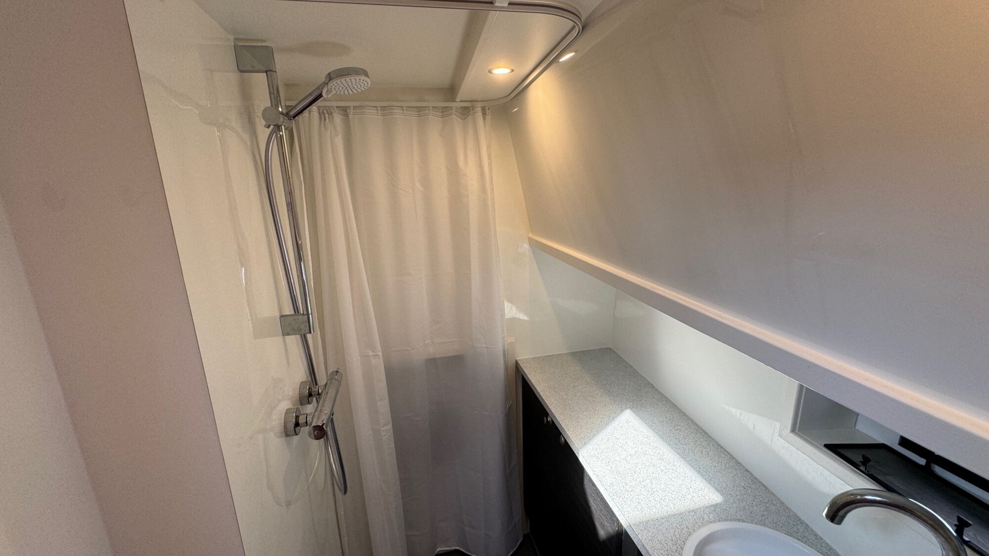 foto: 24 Concordia Concordia 110 Sedan Paviljoen